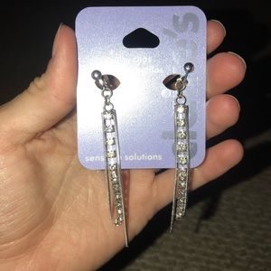 Claire’s Clip On Earings